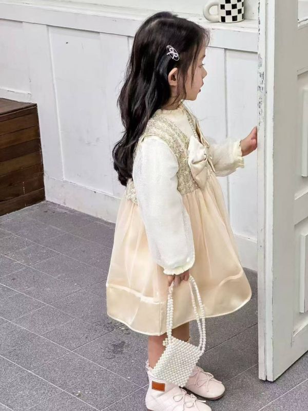 <<90-130>>浪漫金色蝴蝶結網紗加絨套裝 