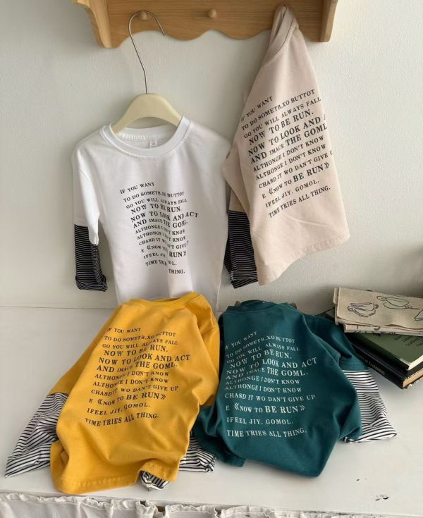 <<110-150>>潮感英文拼接上衣 