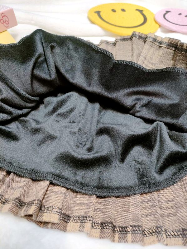 甜蜜格紋加絨百褶裙 