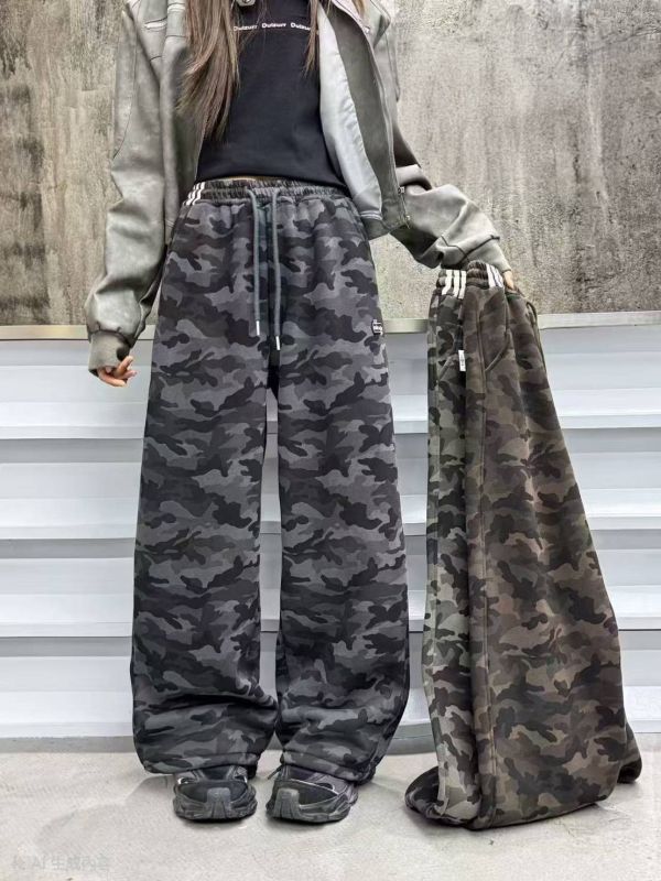 <<125-160>>寬腿迷彩潮流加絨工裝褲(2色) 