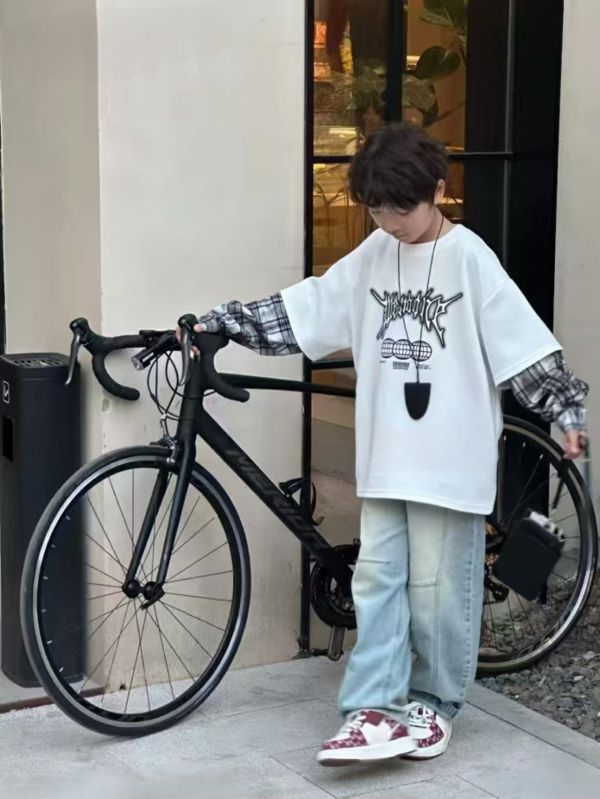 <<110-150>>酷帥層次感格紋上衣(2色) 