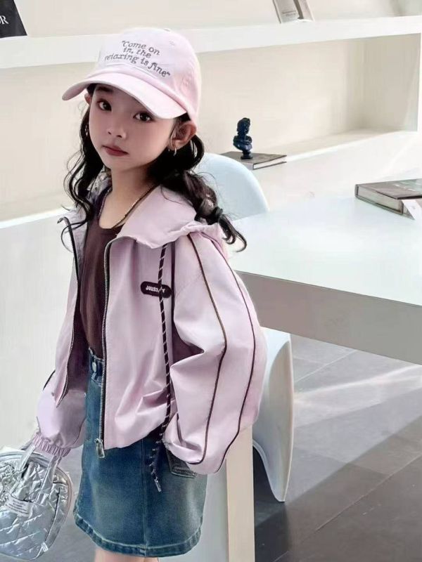 <<120-160>>粉漾青春休閒風衣外套 