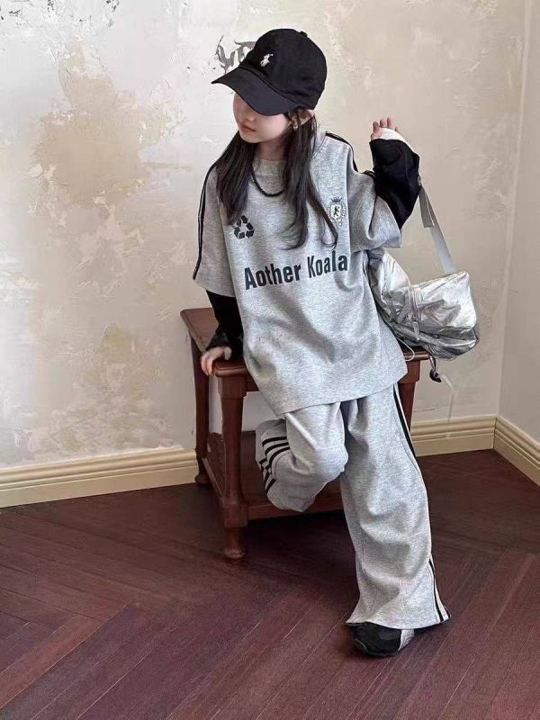 <<130-170>>街頭拼接logo運動上衣(2色) 