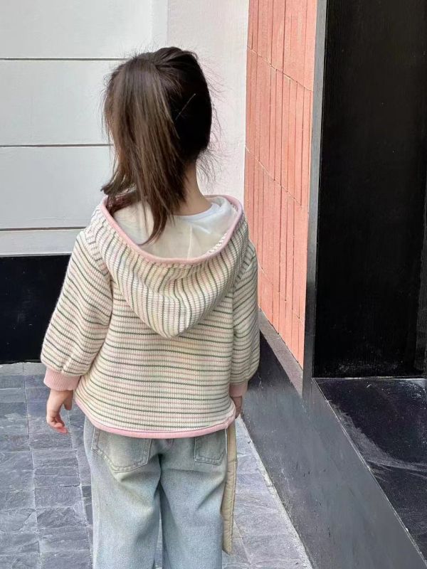 <<80-120>>條紋萌兔連帽拉鍊外套 