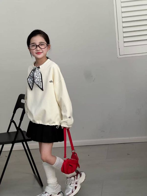 <<110-150>>小香風領巾綁帶上衣 