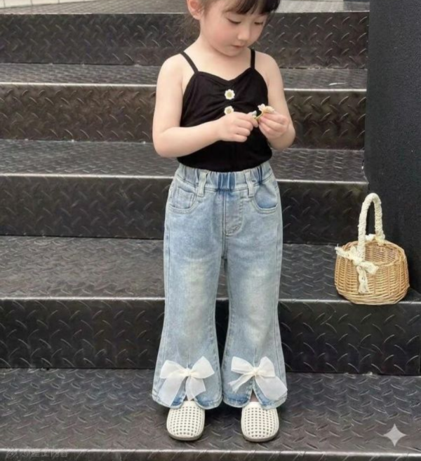 <<90-110>>蝴蝶結甜心小喇叭褲 