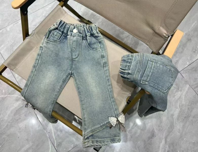 <<90-130>>浪漫蝴蝶結微喇叭牛仔褲 