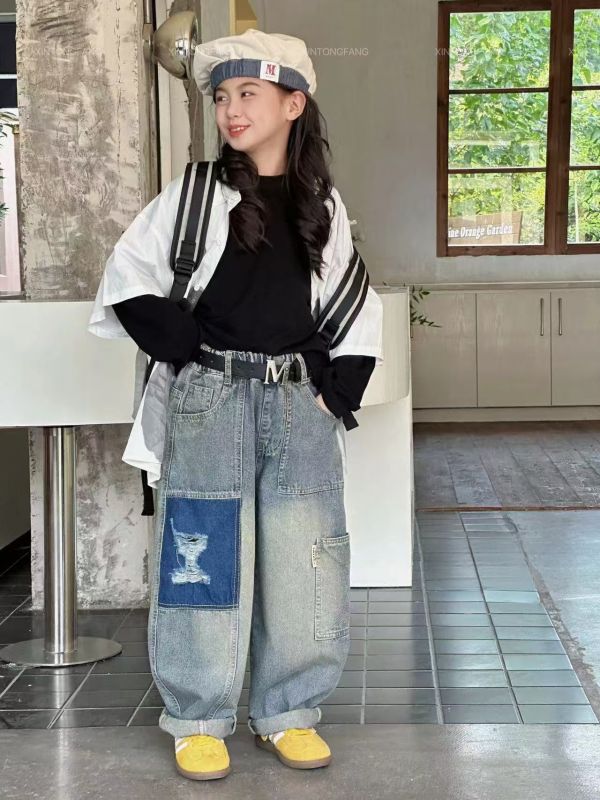 <<110-130>>不對稱造型牛仔褲 