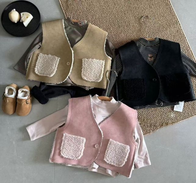 <<80-120>>小暖心羊羔絨保暖背心(2色) 