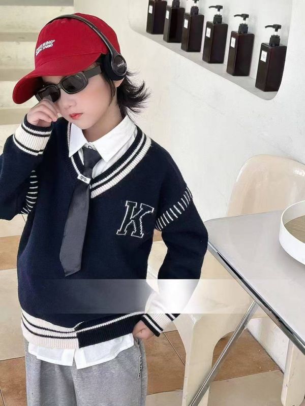 <<110-150>>小紳士學院風針織毛衣(2色) 學院風童裝,針織衫,秋冬童裝,小紳士風,親膚面料,時尚童裝,校園穿搭