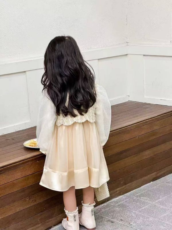 <<90-130>>浪漫金色蝴蝶結網紗加絨套裝 