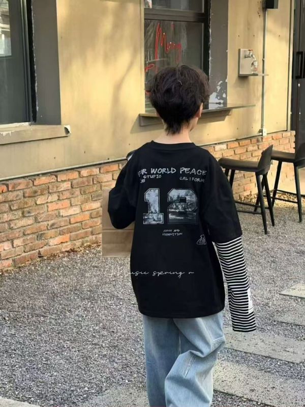 <<110-150>>街頭雙層袖設計上衣(2色) 