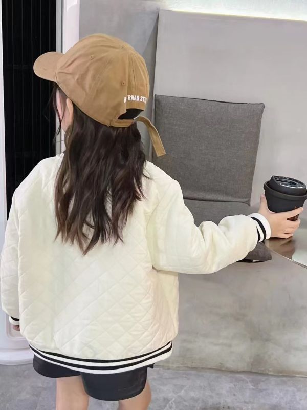 <<90-130>>活力休閒心形外套 