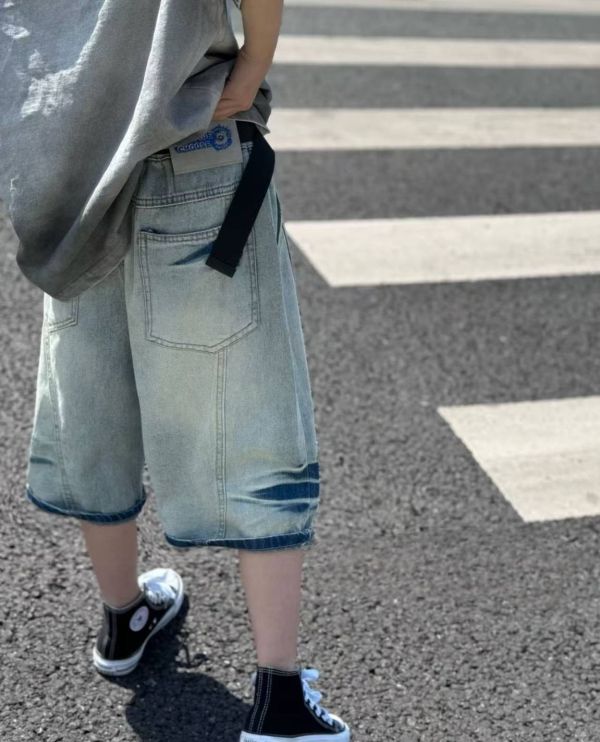 <<130-150>>街頭態度寬鬆潮褲 