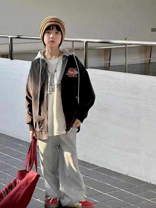 <<110-150>>青春休閒連帽外套 