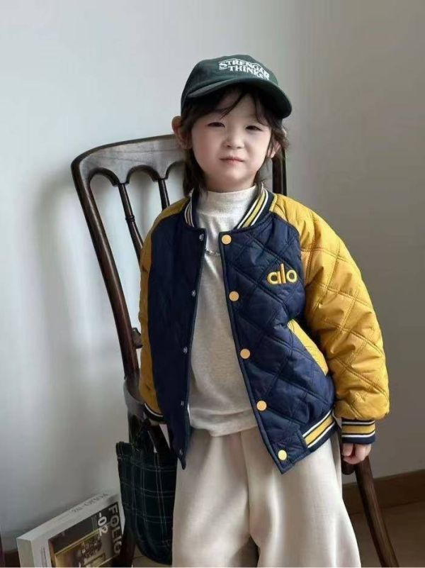 <<90-130>>元氣黃藍配色學院風夾棉外套 