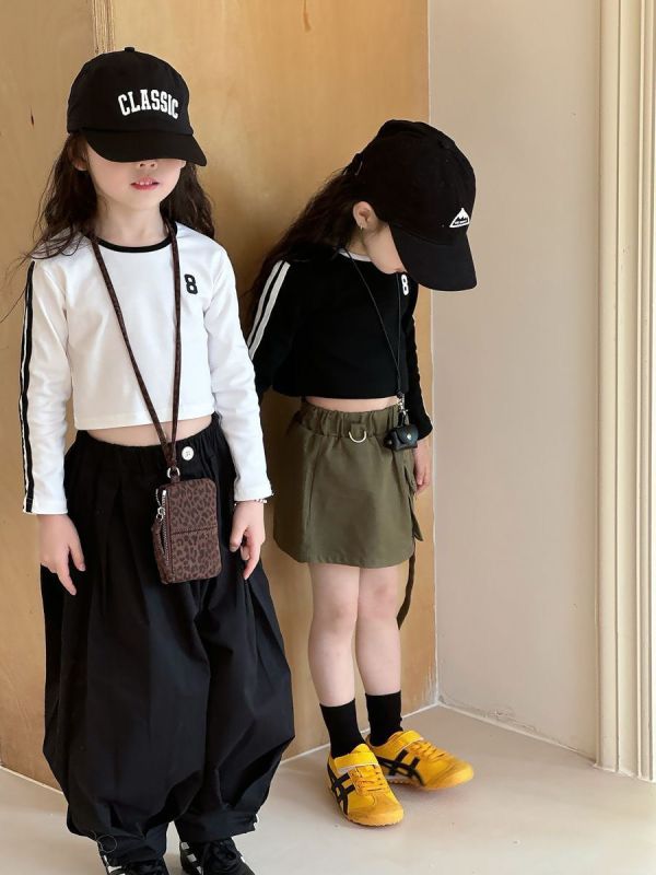 <<100-140>>黑白雙色側條紋露腰上衣(2色) 