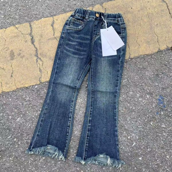 <<110-130>>童趣毛邊修身喇叭牛仔褲 