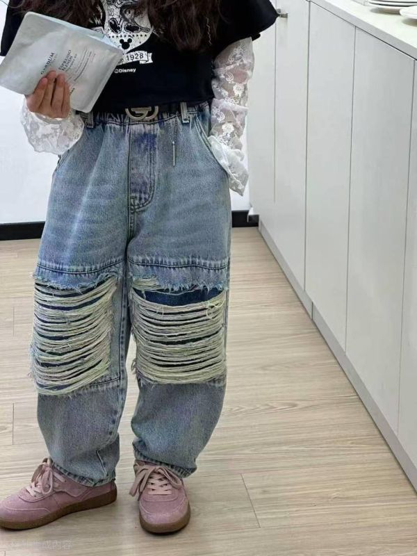 <<115-155>>寬腿藍破洞潮流褲 