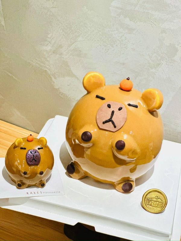 4"水豚君造型蛋糕 