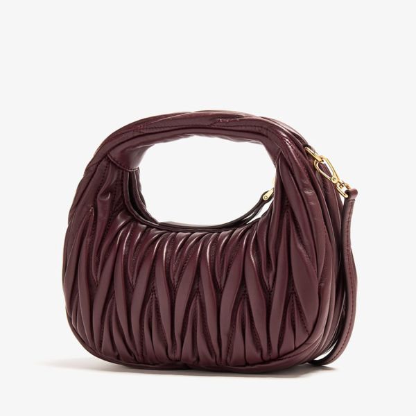 Miu Miu Wander Matelassé Leather Bag 半月包 精品包代購