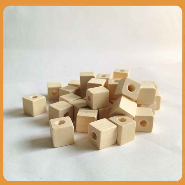 方塊木珠(10入)｜木珠｜串珠｜造型木珠｜木扁珠｜櫸木珠｜串珠｜美術材料｜工藝材料｜創客材料｜DIY材料 櫸木珠, 方形木珠, 木方珠, 木扁珠, 木珠, 串珠, 造型木珠, DIY材料, 工藝材料, 美術材料, 創客材料, 木頭珠, 實木珠, 手作材料, 教學串珠, 木珠配件, 木作素材, 木珠飾品, 創意DIY, 木珠工藝