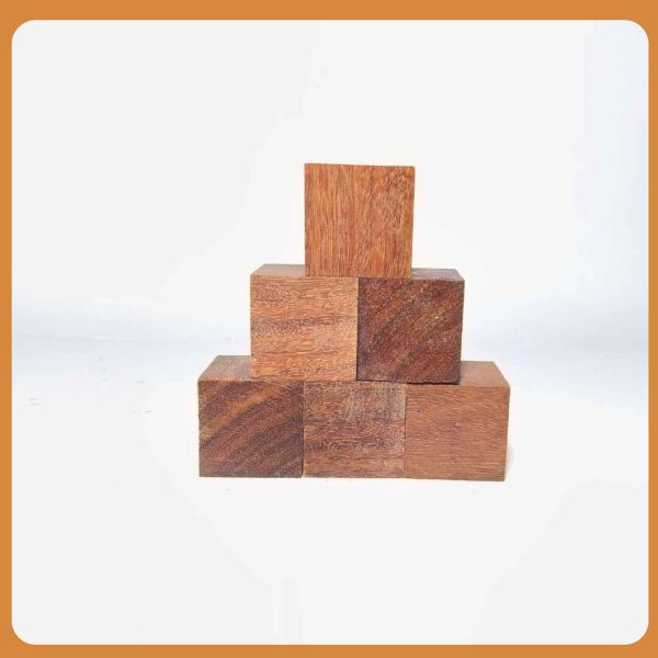 金星紫檀木塊 多尺寸正方體 30入｜天然實木｜DIY手作材料 金星紫檀木塊, 多尺寸木塊, 實木方塊, DIY手作材料, 模型木塊, 木工材料, 創客材料, 美術木塊, 正方體木塊, 天然紅花梨, 手作木頭方塊, 原木方塊