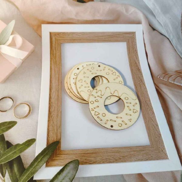 甜甜圈造型木片(5入) 附繩子｜雷切木片｜彩繪木片｜木牌｜吊牌 ｜親子勞作｜DIY手作｜美術工藝材料 甜甜圈造型木片,雷切木片,彩繪木片,木牌,吊牌,親子勞作,DIY手作,美術工藝材料