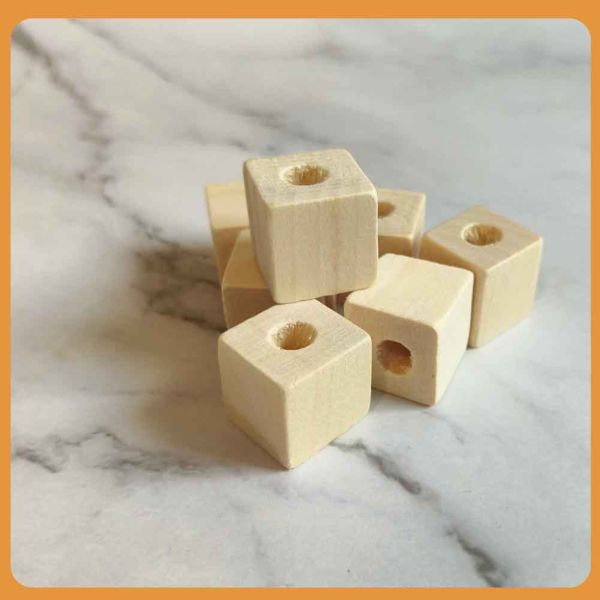 方塊木珠(10入)｜木珠｜串珠｜造型木珠｜木扁珠｜櫸木珠｜串珠｜美術材料｜工藝材料｜創客材料｜DIY材料 櫸木珠, 方形木珠, 木方珠, 木扁珠, 木珠, 串珠, 造型木珠, DIY材料, 工藝材料, 美術材料, 創客材料, 木頭珠, 實木珠, 手作材料, 教學串珠, 木珠配件, 木作素材, 木珠飾品, 創意DIY, 木珠工藝