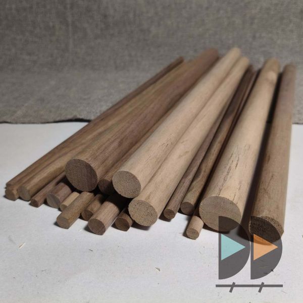 胡桃木圓棒30cm（5入）｜硬木圓棒｜原木棒｜白樺木棒｜木棍｜圓木棍｜美術材料｜工藝材料｜創客材料｜DIY材料 胡桃木圓棒,木棒,硬木圓棒,原木棒,白樺木棒,木棍,圓木棍,美術材料,工藝材料,創客材料,DIY材料