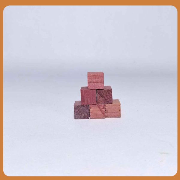 紫心木塊 多尺寸正方體 30入｜天然實木｜DIY手作材料 紫心木塊, 多尺寸木塊, 實木方塊, DIY手作材料, 模型木塊, 木工材料, 創客材料, 美術木塊, 正方體木塊, 天然紅花梨, 手作木頭方塊, 原木方塊