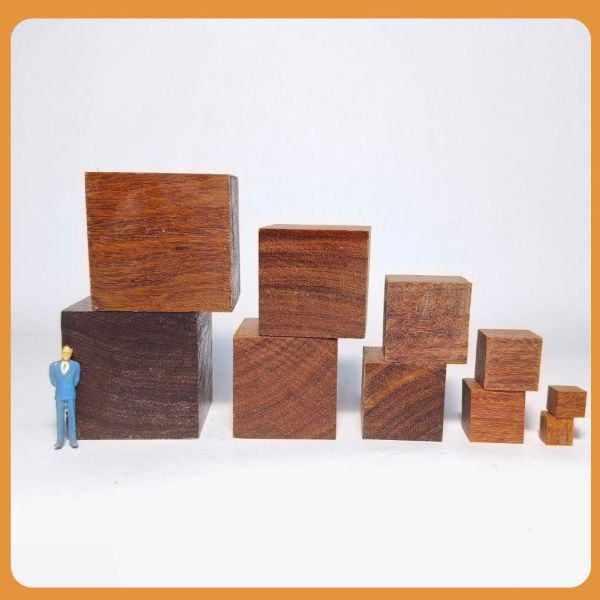 金星紫檀木塊 多尺寸正方體 30入｜天然實木｜DIY手作材料 金星紫檀木塊, 多尺寸木塊, 實木方塊, DIY手作材料, 模型木塊, 木工材料, 創客材料, 美術木塊, 正方體木塊, 天然紅花梨, 手作木頭方塊, 原木方塊