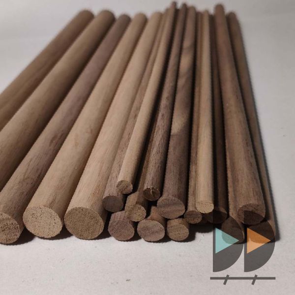 胡桃木圓棒30cm（5入）｜硬木圓棒｜原木棒｜白樺木棒｜木棍｜圓木棍｜美術材料｜工藝材料｜創客材料｜DIY材料 胡桃木圓棒,木棒,硬木圓棒,原木棒,白樺木棒,木棍,圓木棍,美術材料,工藝材料,創客材料,DIY材料