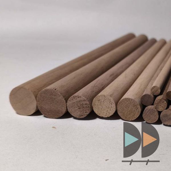 胡桃木圓棒30cm（5入）｜硬木圓棒｜原木棒｜白樺木棒｜木棍｜圓木棍｜美術材料｜工藝材料｜創客材料｜DIY材料 胡桃木圓棒,木棒,硬木圓棒,原木棒,白樺木棒,木棍,圓木棍,美術材料,工藝材料,創客材料,DIY材料