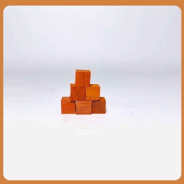 紅花梨木塊 多尺寸正方體 30入｜天然實木｜DIY手作材料 紅花梨木塊, 紅花梨原木, 多尺寸木塊, 原木方塊, 天然實木, 實木正方體, 木粒, 木頭方塊, 方形木塊, 模型木料, DIY木料, 手作木料, 工藝木料, 美術工藝材料, 模型製作材料, 教學用木料, 創客木料, 木工材料, 小木塊, 木頭方塊DIY