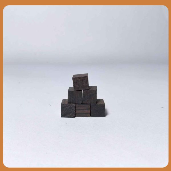紫光壇木塊 多尺寸正方體 30入｜天然實木｜DIY手作材料 紫光壇木塊, 多尺寸木塊, 實木方塊, DIY手作材料, 模型木塊, 木工材料, 創客材料, 美術木塊, 正方體木塊, 天然紅花梨, 手作木頭方塊, 原木方塊