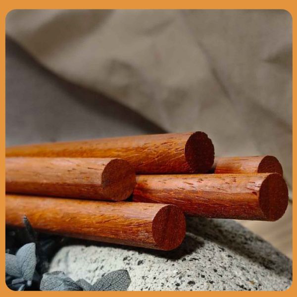 紅花梨木棒30cm（5入）｜硬木圓棒｜原木棒｜紅木棒｜木棍｜圓木棍｜美術材料｜工藝材料｜創客材料｜DIY材料 紅花梨,木棒,硬木圓棒,原木棒,實木棒,木棍,圓木棍,美術材料,工藝材料,創客材料,DIY材料