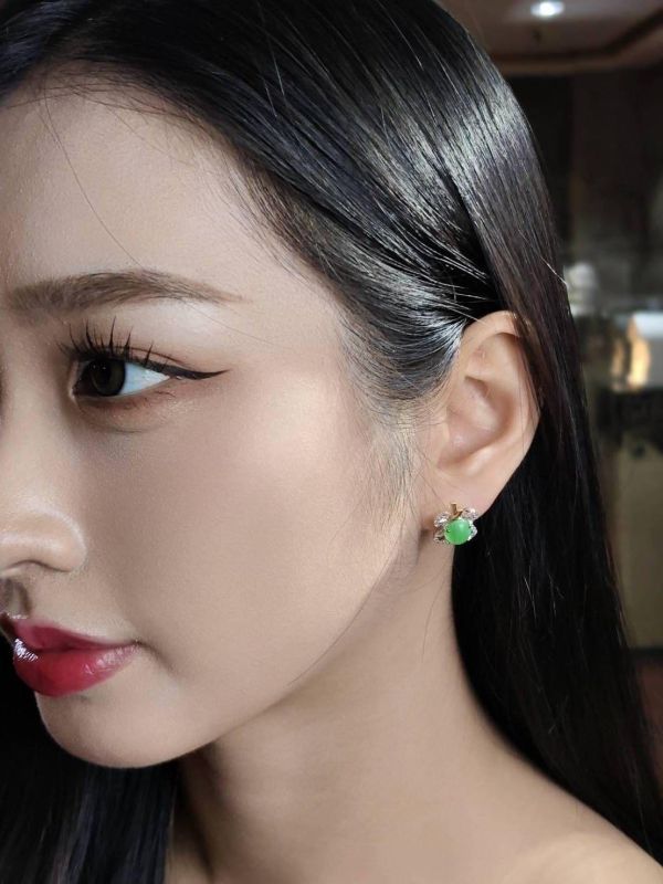 預購商品en précommande E-2024-02 