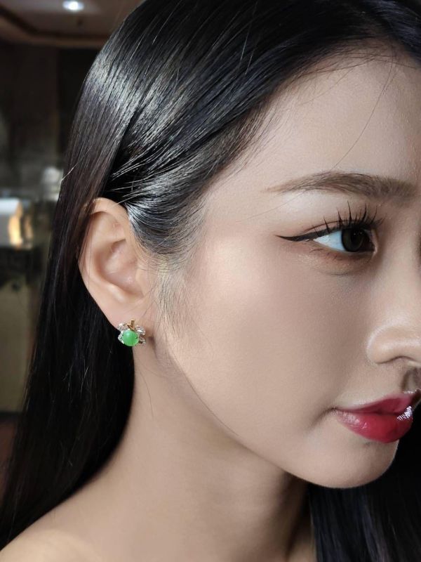 預購商品en précommande E-2024-02 