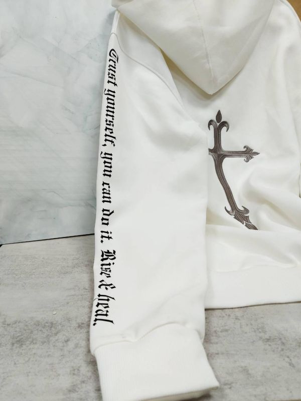 Miao.Miao 獨家設計款 先行品 刺繡十字架個性外套 顏色：黑／白 尺寸F  (數量限定) 