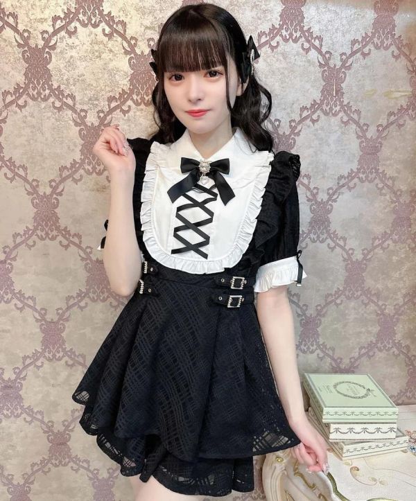 ROJITA 全蕾絲拼接綁帶套裝 黑色 / F碼 