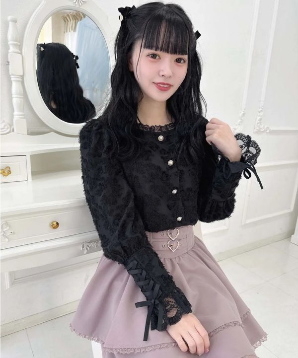 ROJITA 方領羽質長袖襯衫 黑色 / F碼 