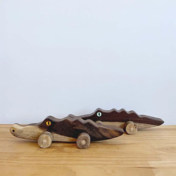 鱷魚玩具車 #鱷魚 #玩具車 #雞翅木