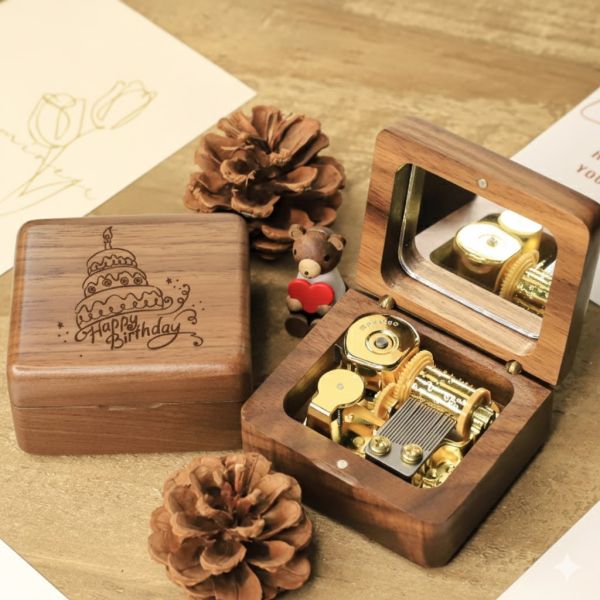 日式木質八音音樂盒 