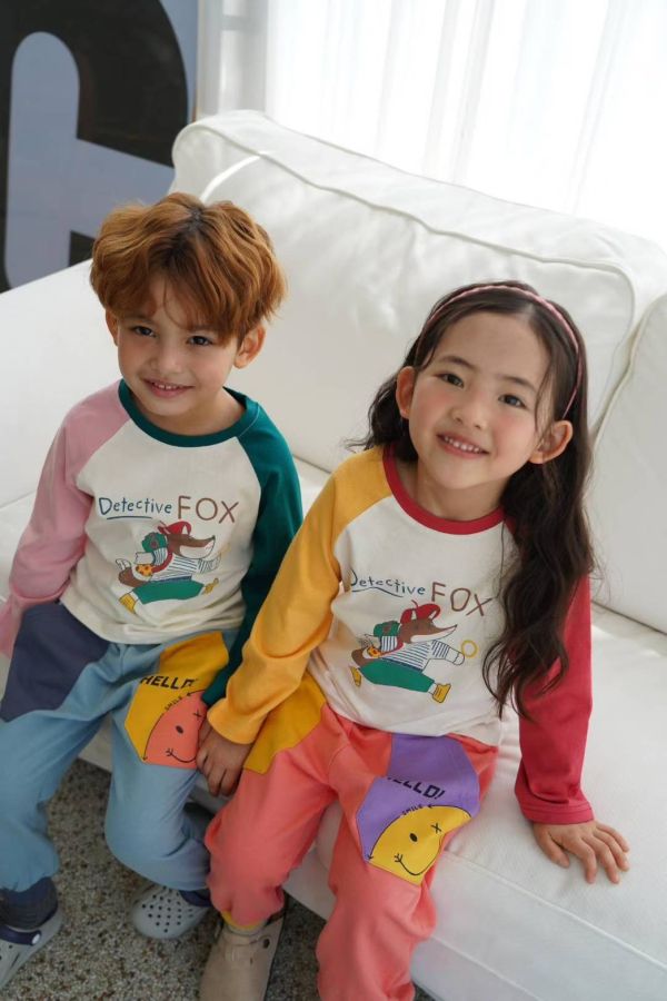 Twinkle/長袖上衣/狐狸/FOX/撞色拼接/2色/預購 Twinkle/長袖上衣/狐狸/FOX/撞色拼接/正韓童裝/韓國童裝/秋裝