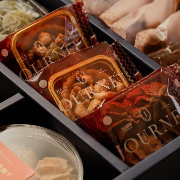 綻放 台南手工喜餅,台南,台南喜餅禮盒,常溫禮盒,水果餅乾,手工餅乾,手工喜餅,堅果塔喜餅禮盒,茶味手工餅乾,辦公室分享,手工喜餅推薦,台南手工喜餅推薦