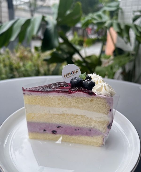 卡邦尼藍莓蛋糕 
