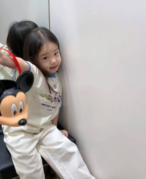 U家同款親子撞色迪士尼短袖 