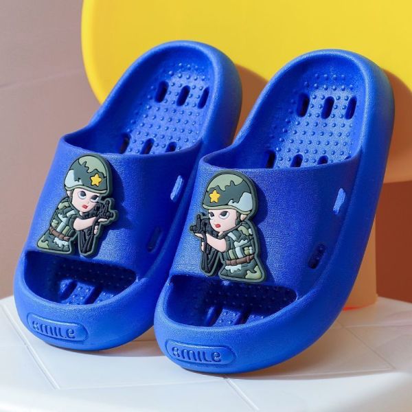 【商品名稱】 卡通造型簍空防滑鞋 
