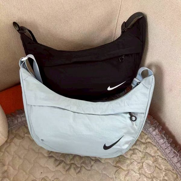 【商品名稱】 勾勾包包 
